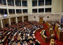 Ευρύτατη η συναίνεση στην Ολομέλεια για ψήφο των Ελλήνων εκτός επικράτειας