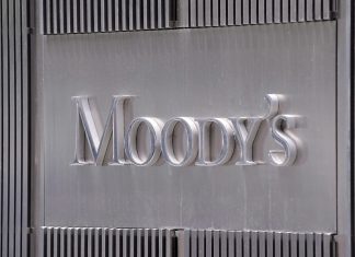Moody’s: Μείωση των «κόκκινων» δανείων κατά 45% μέχρι 2019