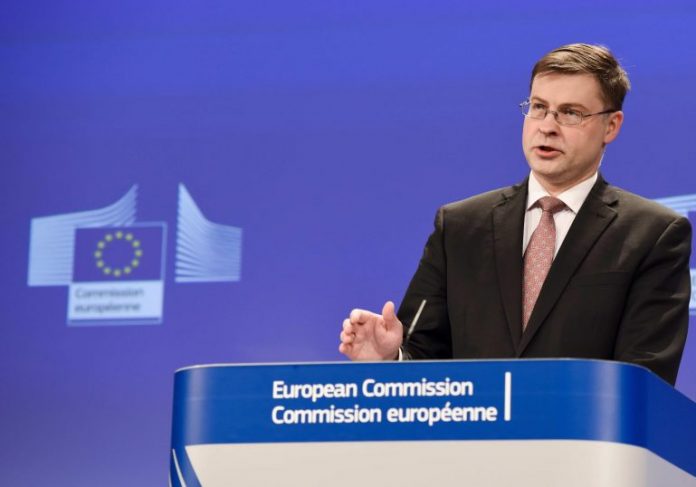 Η Ελλάδα θα πιάσει τους στόχους δεν θα χρειαστούν οι περικοπές στις συντάξεις