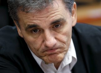 ΥΠΟΙΚ: Προστασία των ασθενέστερων - εντοπισμός κακοπληρωτών