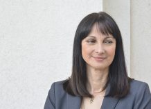 Κουντουρά: Εκτίμηση για ρεκόρ όλων των εποχών στα τουριστικά έσοδα το 2017