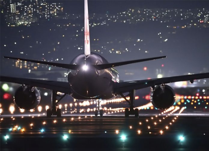 Ρεκόρ επιβατικής κίνησης καταγράφουν τα ελληνικά αεροδρόμια