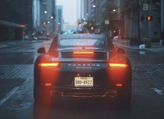 Porsche: Αύξηση πωλήσεων για το 2017