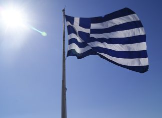 Der Freitag: «Οι επιπτώσεις της λιτότητας είναι σαν να πέρασε η Ελλάδα πόλεμο»