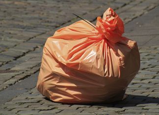 Χρειάζεται καλύτερη ενημέρωση για τη χρήση της πλαστικής σακούλας