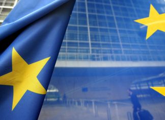 Το χρέος της ευρωζώνης εμπόδιο στην ανάπτυξη