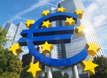 Την Τρίτη συναντήσεις του οικονομικού επιτελείου με επικεφαλής των Θεσμών