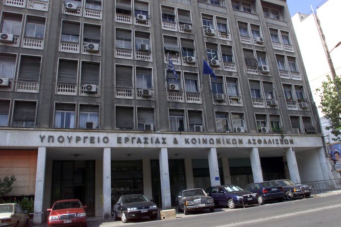 Έλεγχοι για αδήλωτη εργασία από το ΣΕΠΕ