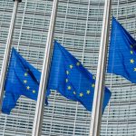 Οκτώ ευρωπαϊκές τράπεζες κατηγορούνται για καρτέλ στα ομόλογα από την Κομισιόν