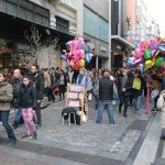 Ο τζίρος του εμπορικού κόσμου στις Γιορτές Ο τζίρος του εμπορικού κόσμου στις Γιορτές