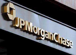 JP Morgan: Μεταφορά θέσεων εργασίας λόγω Brexit