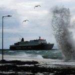 Κακοκαιρία «Χιόνη»: Άνεμοι έως 10 μποφόρ και κίνδυνος ζημιών σε Εύβοια, Αττική και νησιά Προβλήματα στις ακτοπλοϊκές συγκοινωνίες, λόγω ισχυρών ανέμων