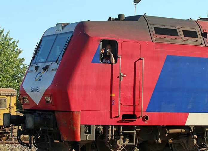 Αιφνίδια παύση διοίκησης του ΟΣΕ