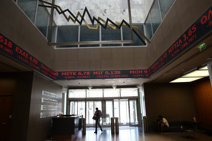 Σημαντικές απώλειες στο Χρηματιστήριο Αθηνών