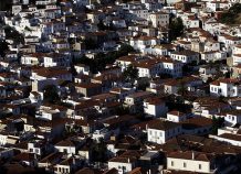 Όλη η Ευρώπη «ανεβαίνει», Ελλάδα και Ιταλία «πέφτουν» Όλη η Ευρώπη "ανεβαίνει", Ελλάδα και Ιταλία "πέφτουν"