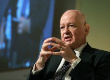 Επενδύσεις «βλέπει» ο Δ. Παπαδημητρίου Επενδύσεις «βλέπει» ο Δ. Παπαδημητρίου