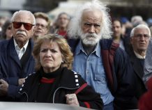 Ποιοι δικαιούνται το ΕΚΑΣ Ποιοι δικαιούνται το ΕΚΑΣ