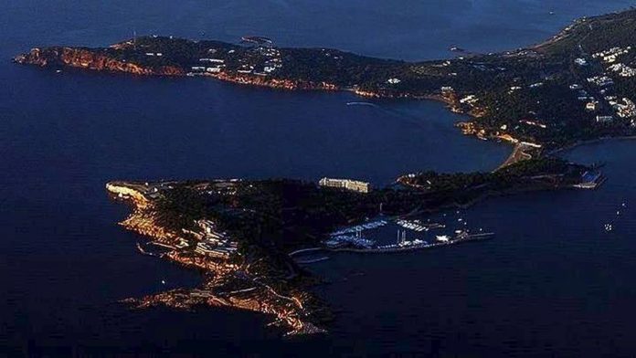 Ανακαινίζεται ο Αστήρ Παλλάς Βουλιαγμένης