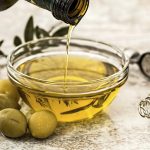 Γιατί ταξιδεύουν στο Λονδίνο οι επιτραπέζιες ελιές; Οι ελληνικές επιτραπέζιες ελιές ταξιδεύουν στο...Λονδίνο
