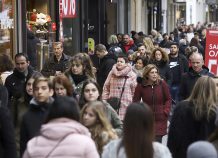 Πως θα λειτουργήσουν τα καταστήματα την Καθαρά Δευτέρα; Πως θα λειτουργήσουν τα καταστήματα την Καθαρά Δευτέρα;