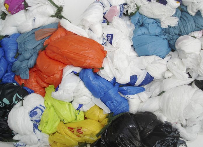 ΙΕΛΚΑ: Διαπιστώνει μεγάλη μείωση στη χρήση πλαστικής σακούλας