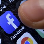 N. Παππάς: Επίσκεψη σε Facebook και Electronic Arts