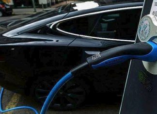 ΕΕ: Μέτρα για στροφή των αυτοκινήτων στα εναλλακτικά καύσιμα