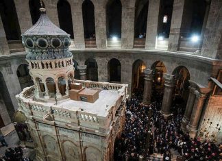 Έκλεισε ο Ναός της Αναστάσεως