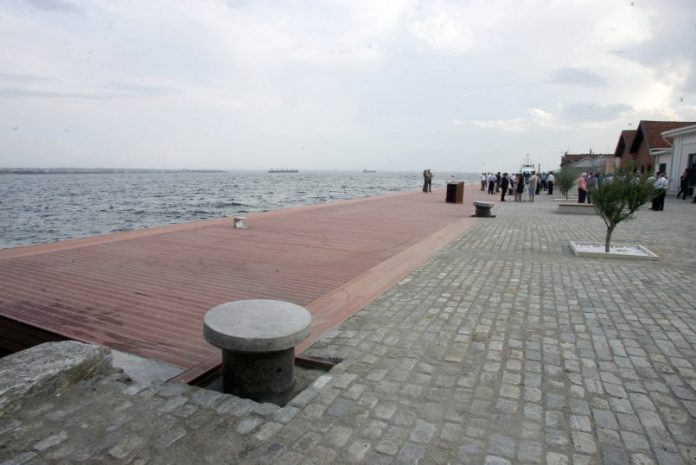 Την Πέμπτη το νομοσχέδιο για την πώληση του ΟΛΘ