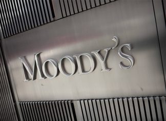 Ο Moody's αναβάθμισε το αξιόχρεο ελληνικών τραπεζών
