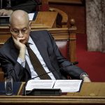 Οδηγεί σε ανασχηματισμό η οικογενειακή παραίτηση; Οδηγεί σε ανασχηματισμό η οικογενειακή παραίτηση;