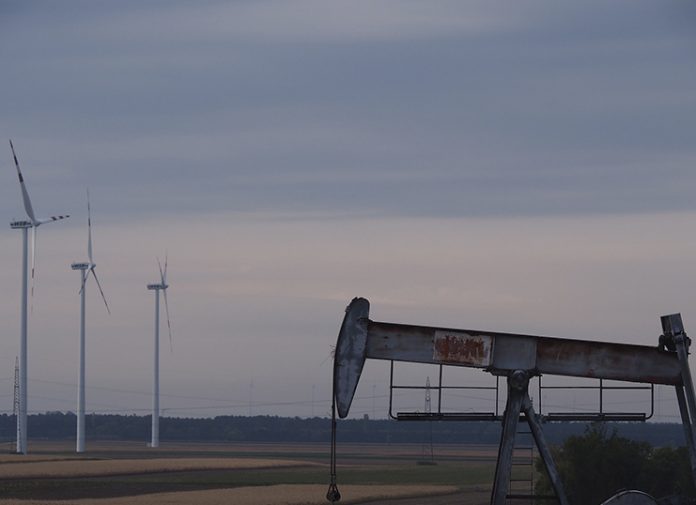 Σιγκαπούρη: Οι τιμές του πετρελαίου μειώνονται