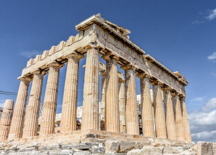 TUI: Η Ελλάδα και η Κύπρος μεταξύ των καλά προετοιμασμένων χωρών για θερινό τουρισμό