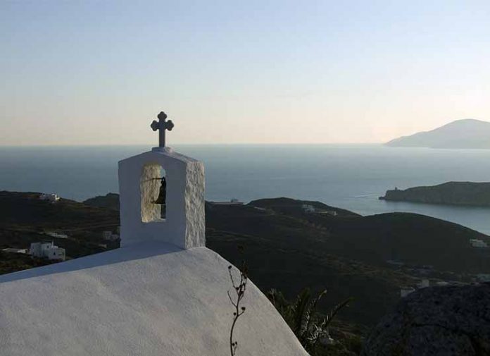 Ιος: Εμπλουτίζει το τουριστικό χαρτοφυλάκιό της