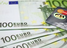 ΕΛΣΤΑΤ: Αυξήθηκαν 1,8% οι μισθοί στο λιανικό εμπόριο το 4ο τρίμηνο ΕΛΣΤΑΤ: Αυξήθηκαν 1,8% οι μισθοί στο λιανικό εμπόριο το 4ο τρίμηνο