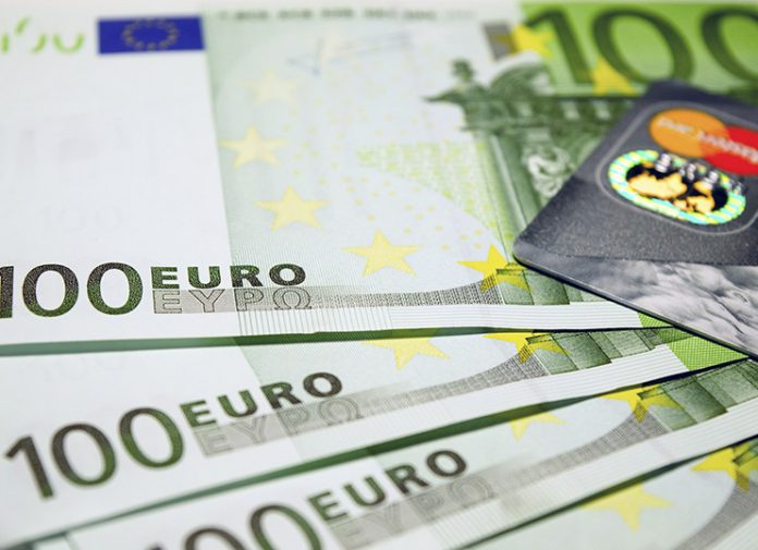 ΚPMG: Aύξηση 2% στους μισθούς φέτος στην Ελλάδα