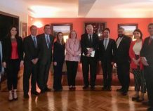 ΑΠΕ: Συνάντηση με πρεσβευτές χωρών Κεντρικής και Ν. Αμερικής