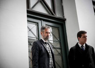 Τι ζητά ο Φρουζής με την αγωγή κατά Novartis;