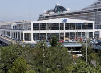 Αυξήθηκε η διακίνηση των επιβατών στους ελληνικούς λιμένες