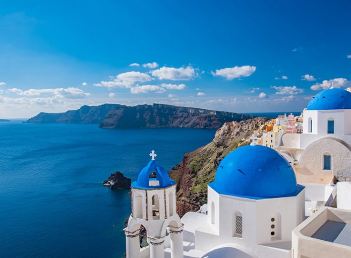 Ισχυρή αύξηση της ζήτησης για την Ελλάδα «βλέπει» η Thomas Cook