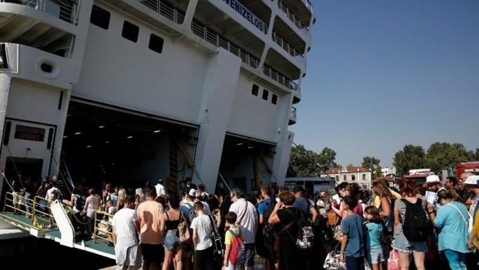 Η κίνηση στα λιμάνια λόγω Πάσχα