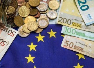 Die Zeit: Οι πιστωτές θα πρέπει να δείξουν "αλληλεγγύη"