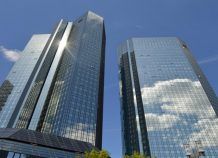 Deutsche Bank: Πτώση καθαρών κερδών Deutsche Bank: Πτώση καθαρών κερδών