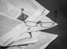 ΕΛΣΤΑΤ: «Βουτιά» των εφημερίδων το 2017 (pdf) "Βουτιά" στις πωλήσεις εφημερίδων για το 2017 κατέγραψε η ΕΛΣΤΑΤ