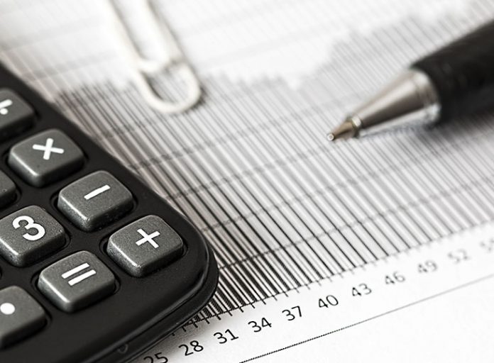 Πώς φορολογούνται μισθωτοί με μπλοκάκια όταν βρίσκονται στην κλίμακα των μισθωτών; Πώς φορολογούνται μισθωτοί με μπλοκάκια όταν βρίσκονται στην κλίμακα των μισθωτών;