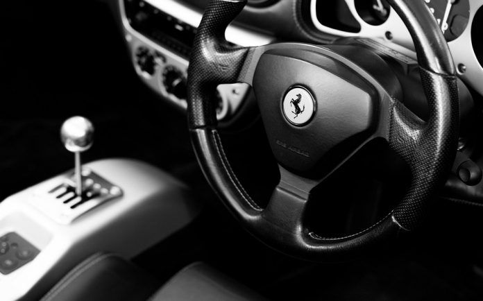 Πάτησαν γκάζι τα κέρδη της Ferrari