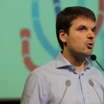 Το… χρέος μας στους νέους Το… χρέος μας στους νέους