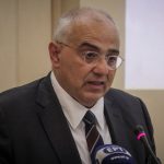 Καραμούζης: Πέντε "δράκους" έχει απέναντί της η οικονομία