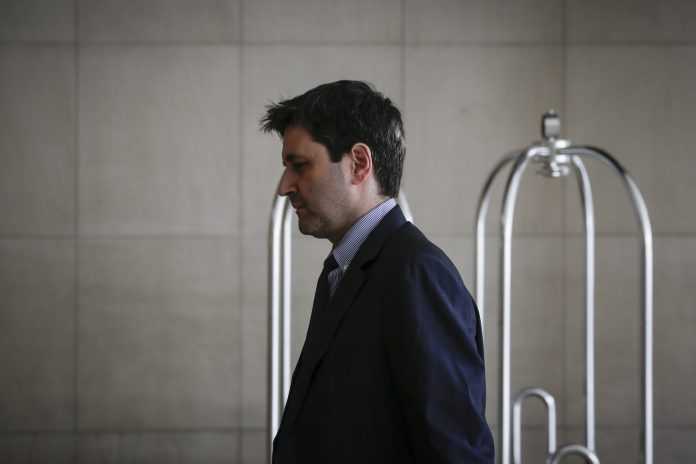 Κρίσιμη συζήτηση για τη φορολογία με τους θεσμούς