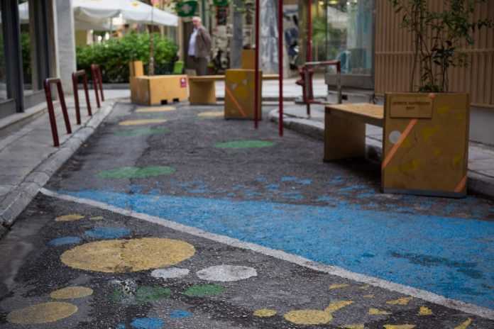 Μειωμένα δημοτικά τέλη για τα καταστήματα στο εμπορικό τρίγωνο